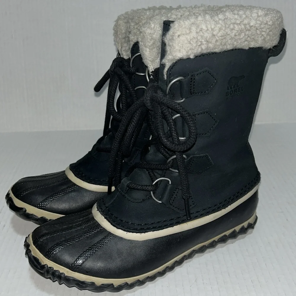 Sorel Caribou Slim Black Winter Boots - Women’s Size 6
